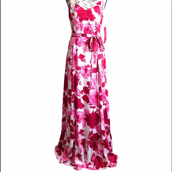 Betsey Johnson Maxi - Picture 12 of 15